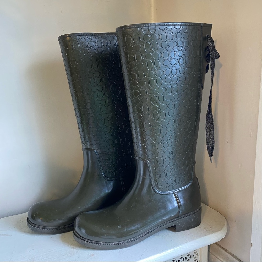 Women’s COACH Signature Rain Boots Size 9B